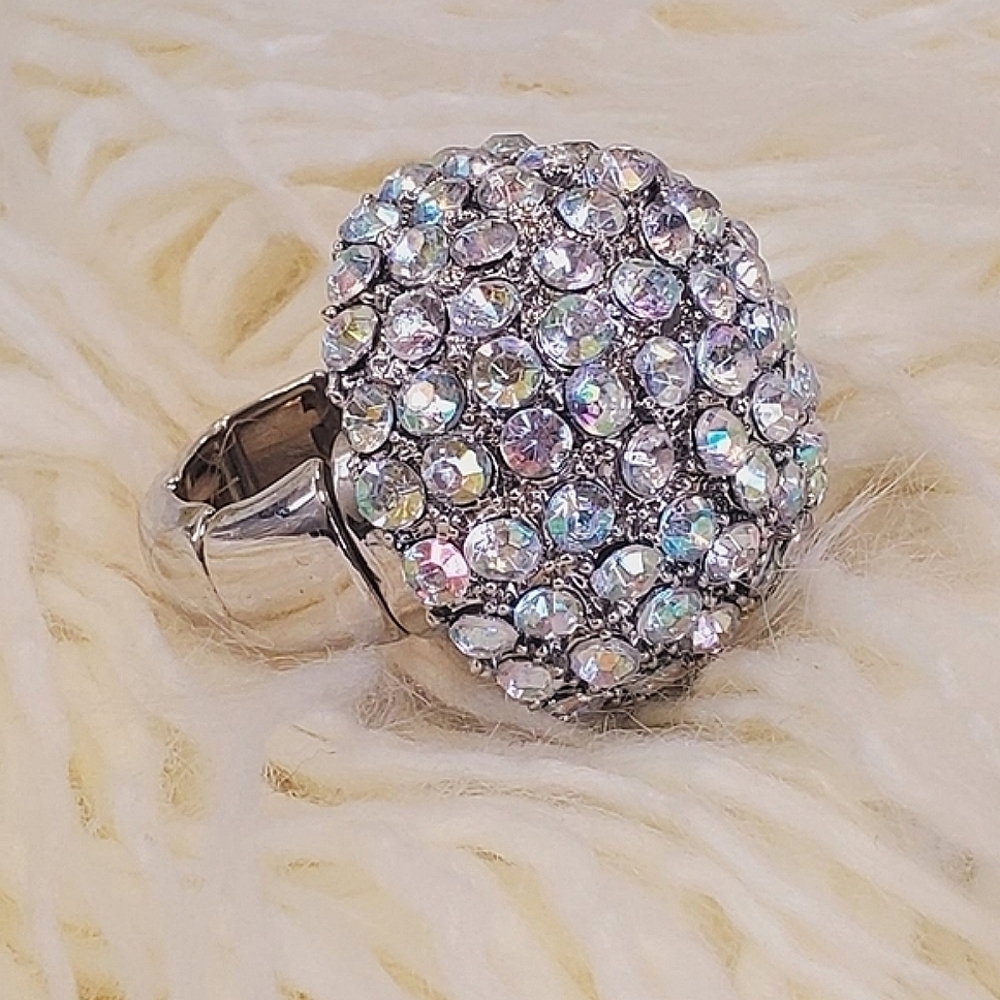 Women Silver Round Super Sparkling Ring, Ladies Jewelry Cute Rings.🌴